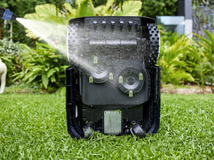 Ecovacs-GOAT-A3000-LiDAR-Dual-Cutting-Plates